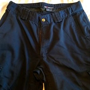5.11 Tactical Navy EMT Medic Pants Sz Lg 34/32